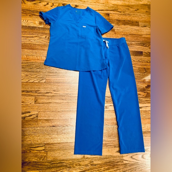 SOLD. - Picture 2 of 7